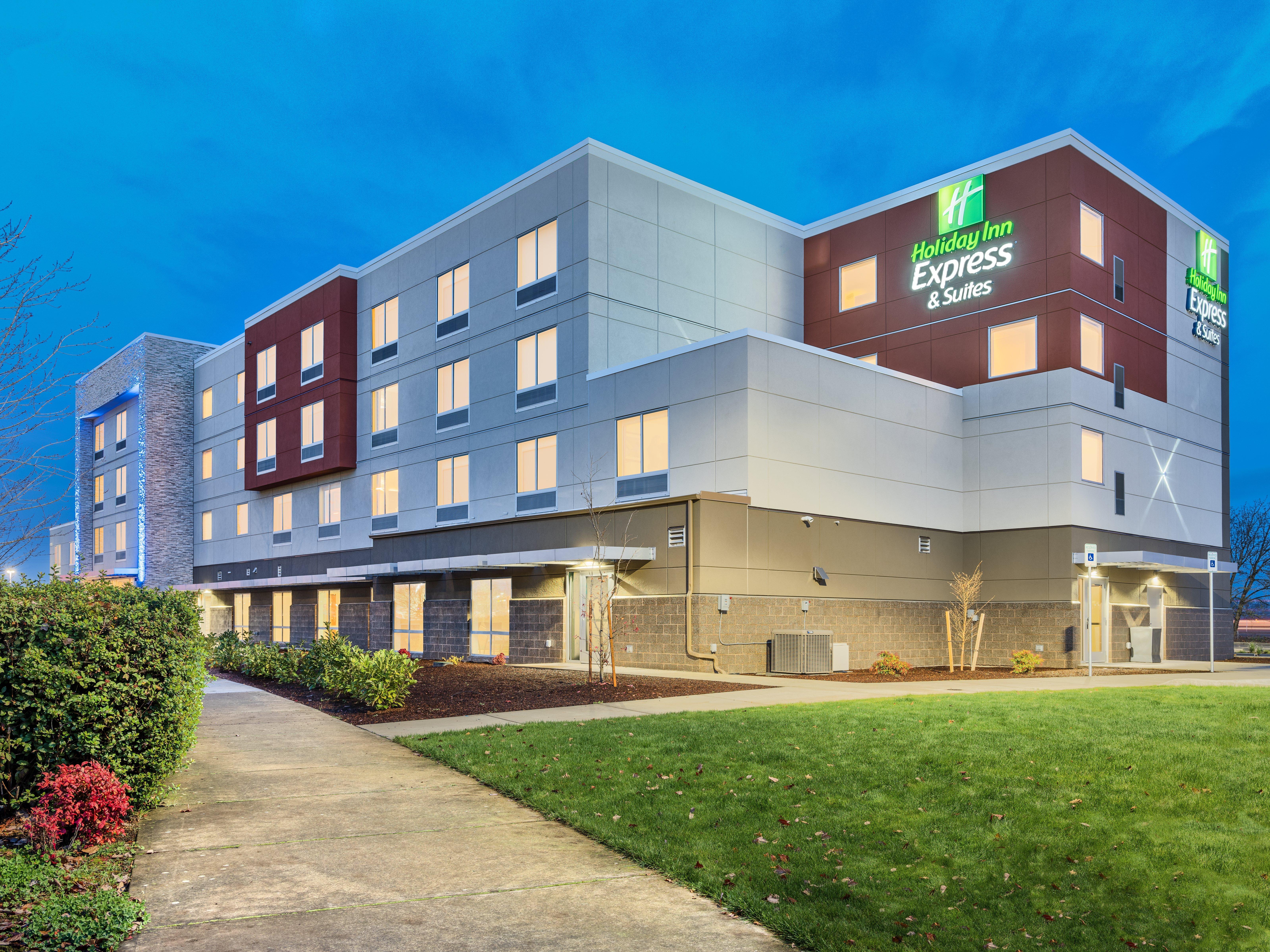 Holiday Inn Express&Suites Salem North - Keizer, an IHG Hotel Exterior foto